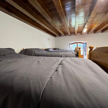 Albergue Pinares - La Casona De Revenga Regumiel de la Sierra Eksteriør bilde