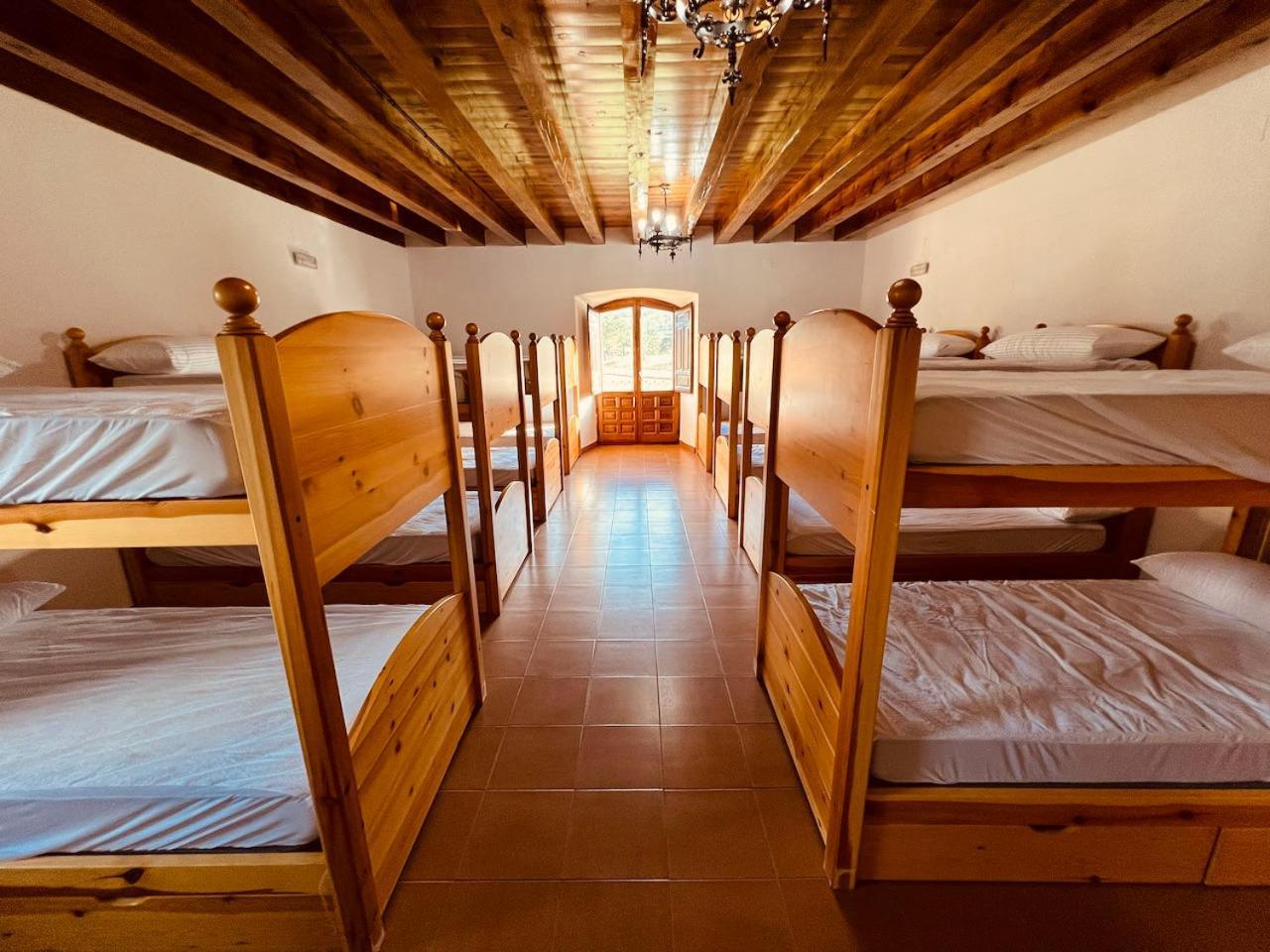 Albergue Pinares - La Casona De Revenga Regumiel de la Sierra Eksteriør bilde