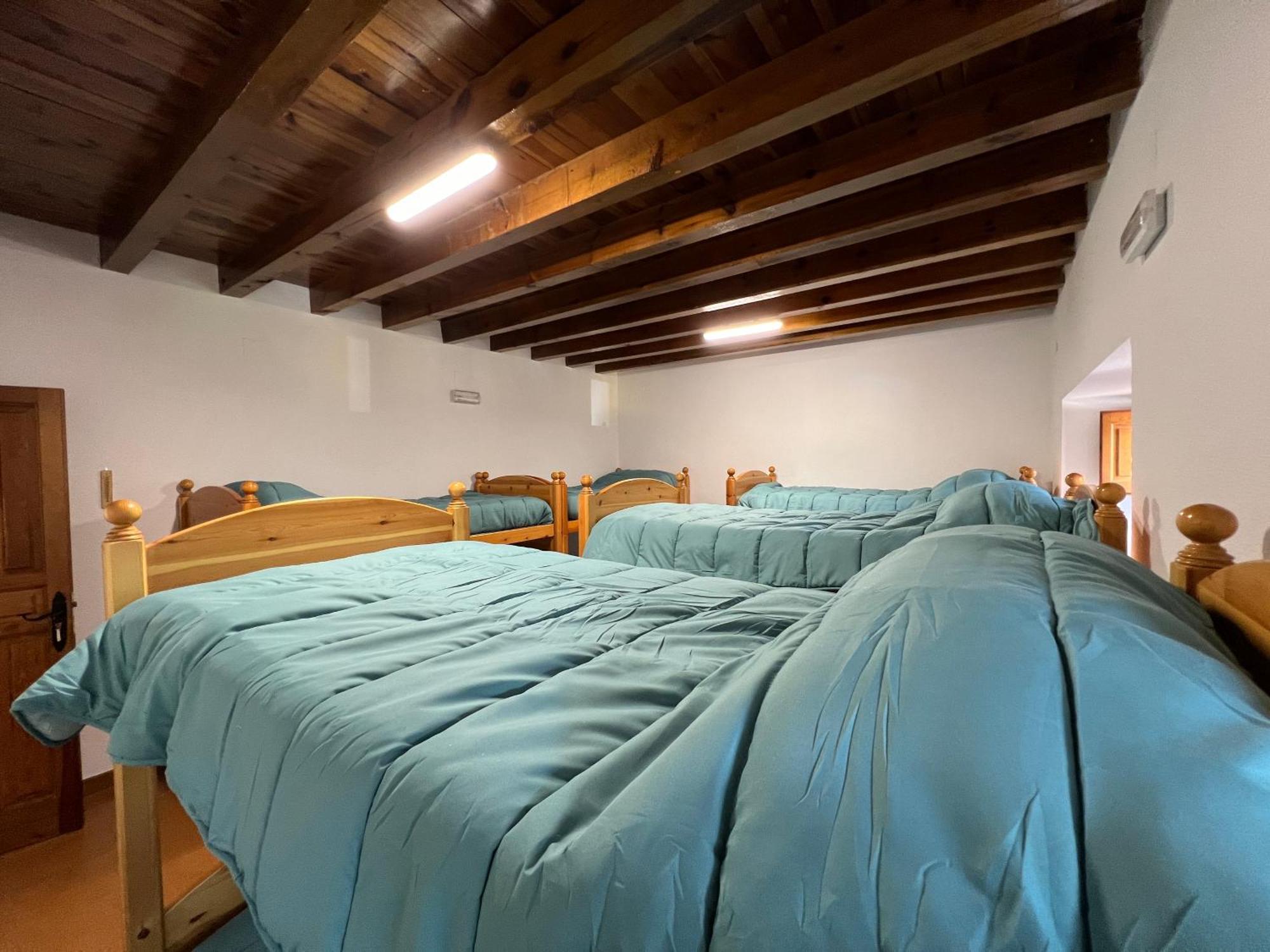 Albergue Pinares - La Casona De Revenga Regumiel de la Sierra Eksteriør bilde