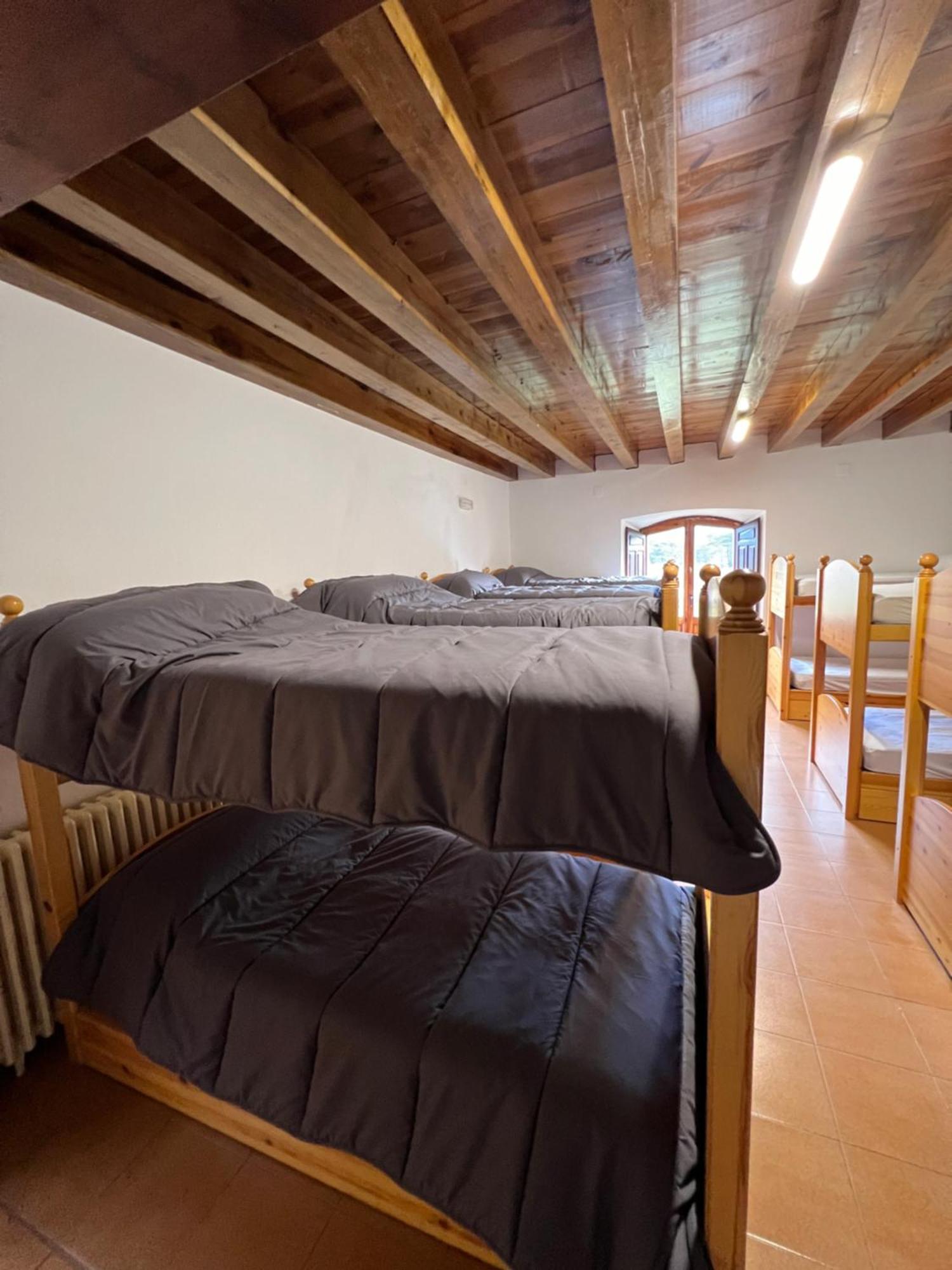 Albergue Pinares - La Casona De Revenga Regumiel de la Sierra Eksteriør bilde